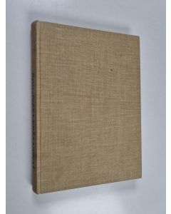 Kirjailijan Veikko Huovinen käytetty kirja Pohjoiset erätarinat : Metsästyskertomuksia Pohjois-Suomesta