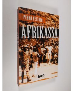 Kirjailijan Pekka Peltola käytetty kirja Afrikassa