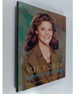 Kirjailijan Charles Hammarsten käytetty kirja Victoria - Kronprinsessa av Sverige