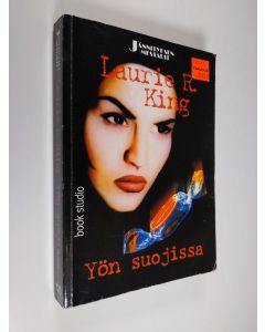 Kirjailijan Laurie R. King käytetty kirja Yön suojissa