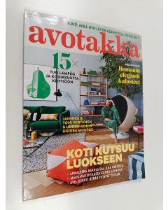 käytetty kirja Avotakka 11/2021