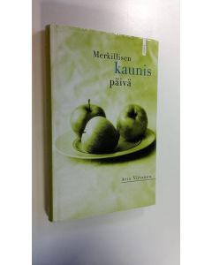 Kirjailijan Arto Virtanen käytetty kirja Merkillisen kaunis päivä
