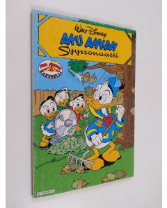 Kirjailijan Walt Disney käytetty kirja Aku Ankan syyssonaatti