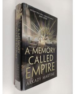 Kirjailijan Arkady Martine käytetty kirja A memory called empire