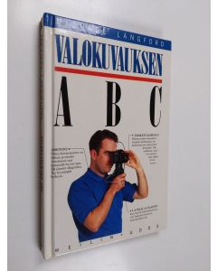 Kirjailijan Michael Langford käytetty kirja Valokuvauksen ABC