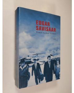 Kirjailijan Edgar Savisaar käytetty kirja Viron vaaran vuodet (signeerattu)