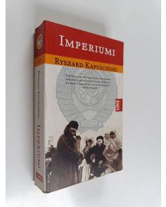 Kirjailijan Ryszard Kapuscinski käytetty kirja Imperiumi