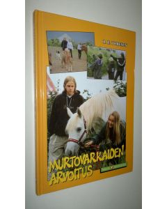 Kirjailijan R. E. Toresen käytetty kirja Murtovarkaiden arvoitus