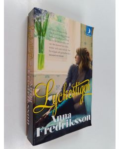 Kirjailijan Anna Fredriksson käytetty kirja Lyckostigen