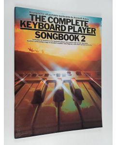 Kirjailijan Kenneth Baker käytetty teos Complete Keyboard Player Songbook 2