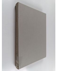 Kirjailijan Ruben Erik Nirvi käytetty kirja Kiihtelysvaaran murteen sanakirja 7