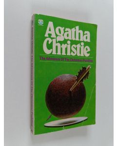 Kirjailijan Agatha Christie käytetty kirja The Adventure of the Christmas Pudding : And a Selection of Entrées