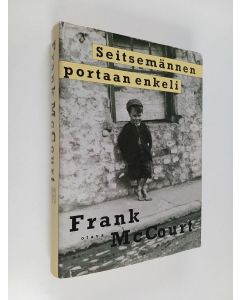 Kirjailijan Frank McCourt käytetty kirja Seitsemännen portaan enkeli