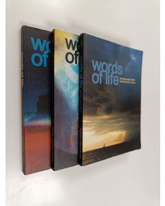 käytetty kirja Words of life - The Bible Day by Day : January-December 2019