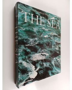 Kirjailijan Philip Plisson käytetty kirja The sea