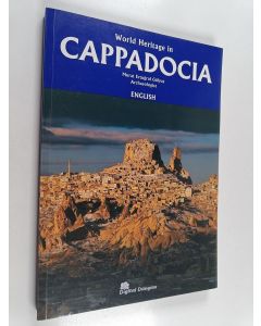 Kirjailijan Murat Ertuğul Gülyaz käytetty kirja World Heritage in Cappadocia