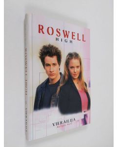 Kirjailijan Melinda Metz käytetty kirja Vierailija