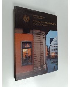 Kirjailijan Helena Paulin-Strömberg käytetty kirja Akademien sammanträder! : ett år med de aderton