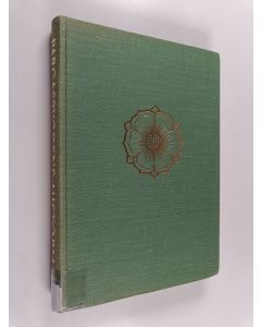 Kirjailijan Hagar Nikander käytetty kirja Pargasbygdens historia 4