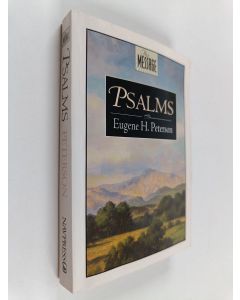 Kirjailijan Eugene H. Peterson käytetty kirja The Message Psalms