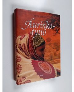 Kirjailijan Nura Farah käytetty kirja Aurinkotyttö