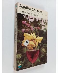 Kirjailijan Agatha Christie käytetty kirja Three act tragedy