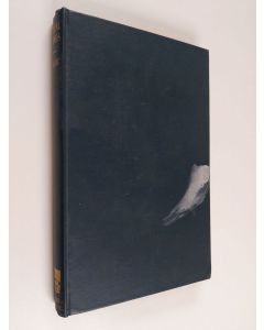 Kirjailijan Georg Henrik Von Wright käytetty kirja Logical studies