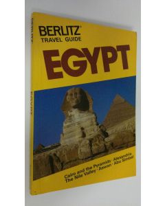 käytetty kirja Egypt . Berlitz travel guide