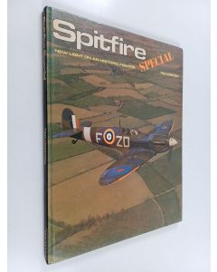 Kirjailijan Ted Hooton käytetty kirja Spitfire Special