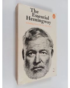 Kirjailijan Ernest Hemingway käytetty kirja The Essential Hemingway
