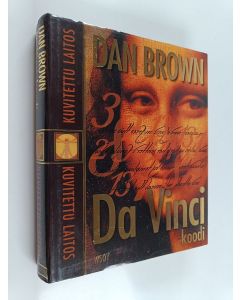 Kirjailijan Dan Brown käytetty kirja Da Vinci-koodi (kuvitettu laitos)