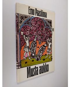 Kirjailijan Erno Paasilinna käytetty kirja Musta aukko (ERINOMAINEN)