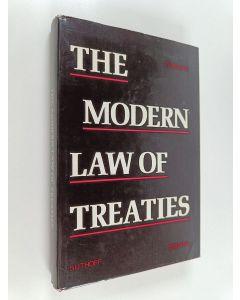 Kirjailijan T. O. Elias käytetty kirja The modern law of treaties