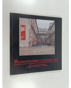 käytetty kirja Valokuvauksen vuosikirja 1994 = Finsk fotografisk årsbok 1994