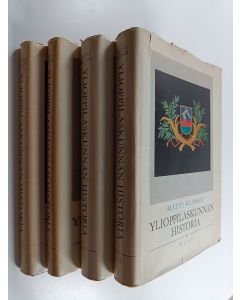 Kirjailijan Matti Klinge käytetty kirja Ylioppilaskunnan historia 1-4