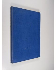 Kirjailijan Kenneth Munson käytetty kirja Maailman lentokoneet - Hävittäjät : Hävittäjä-, rynnäkkö- ja harjoituskoneet