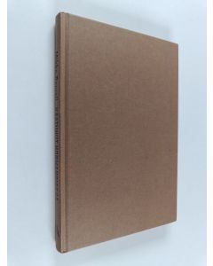 Kirjailijan Mikko Porvali käytetty kirja Kaatunut Normandiassa : suomalaissotilaan tarina