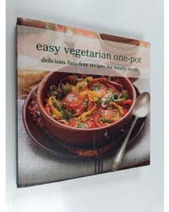 Kirjailijan Paul Stradling käytetty kirja Easy Vegetarian One-pot - Delicious fuss-free recipes for hearty meals