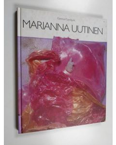 Kirjailijan Sandqvist Gertrud käytetty kirja Marianna Uutinen