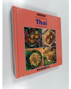 Kirjailijan Carol Bowen käytetty kirja Step-by-step complete Thai cooking