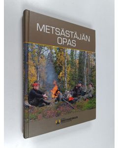 Kirjailijan Sakari Kankaanpää käytetty kirja Metsästäjän opas