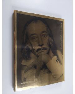 Kirjailijan Salvador Dali & Francesco Vezzoli käytetty kirja Dalí Dalí Featuring Francesco Vezzoli