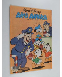 käytetty teos Aku Ankka N:o 28/1990