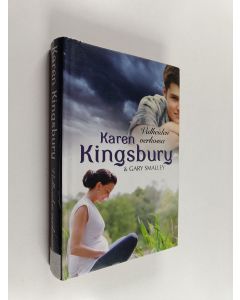 Kirjailijan Karen Kingsbury käytetty kirja Valheiden verkossa