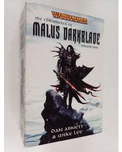 Kirjailijan Dan Abnett & Mike Lee käytetty kirja The Chronicles of Malus Darkblade, Volume 1
