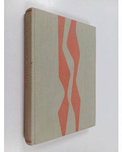 Kirjailijan Hilja Valtonen käytetty kirja Tarvaatar