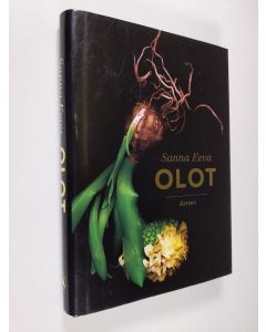 Kirjailijan Sanna Eeva käytetty kirja Olot