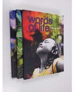 käytetty kirja Words of life - The Bible day by Day : January-December 2017