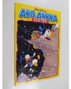 Kirjailijan Walt Disney käytetty kirja Aku Ankka Ekstra 1/2011
