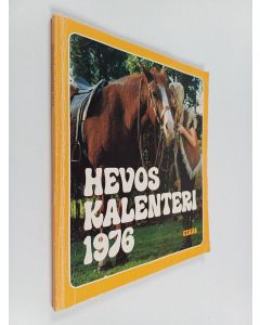 Kirjailijan S. Talaskivi käytetty kirja Hevoskalenteri 1976